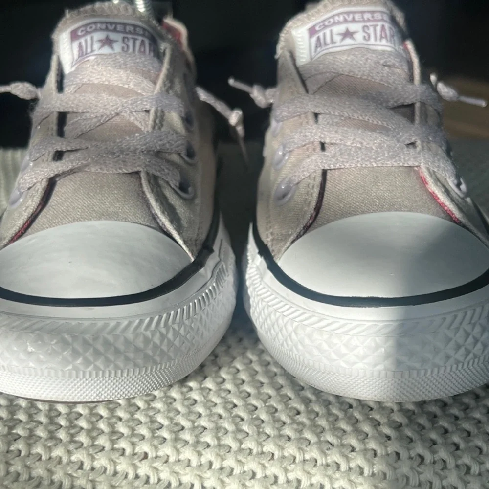 Converse Lavender Low-Top Sneakers - Picture 6 of 13